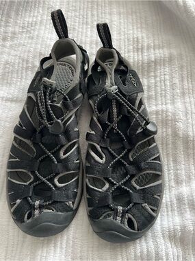 Keen Black Sport Shoes